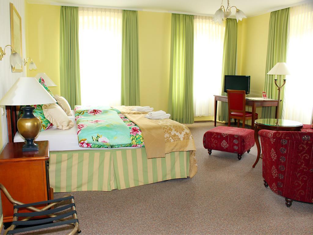 Parkhotel Sonne Schönau im Schwarzwald Exteriör bild